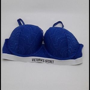 Victoria's Secret 38 D blue lace lined bra